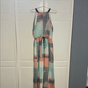 Vince Camuto Geometric Print Maxi Dress in Mint & Coral